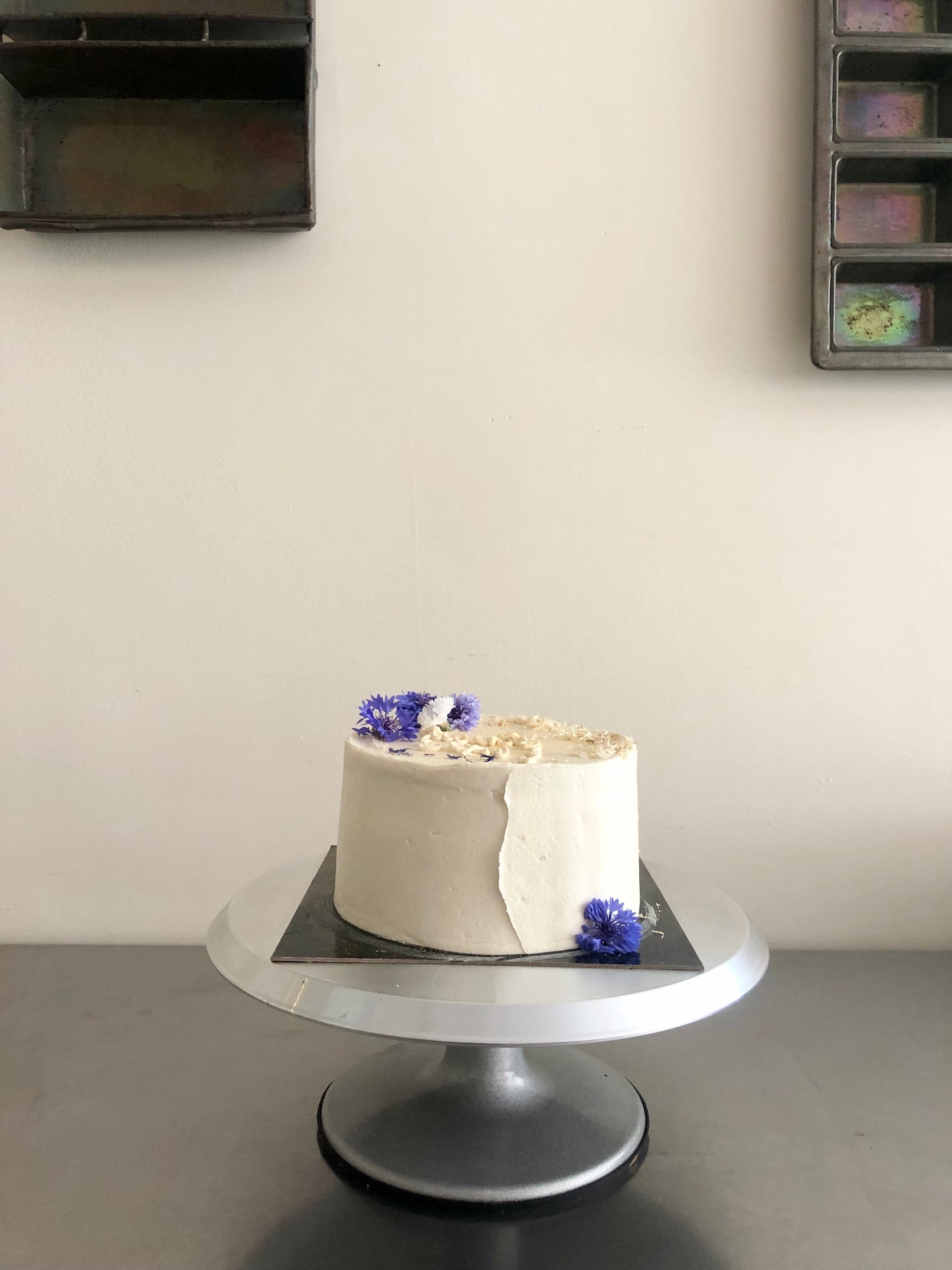 classic custom spongecake